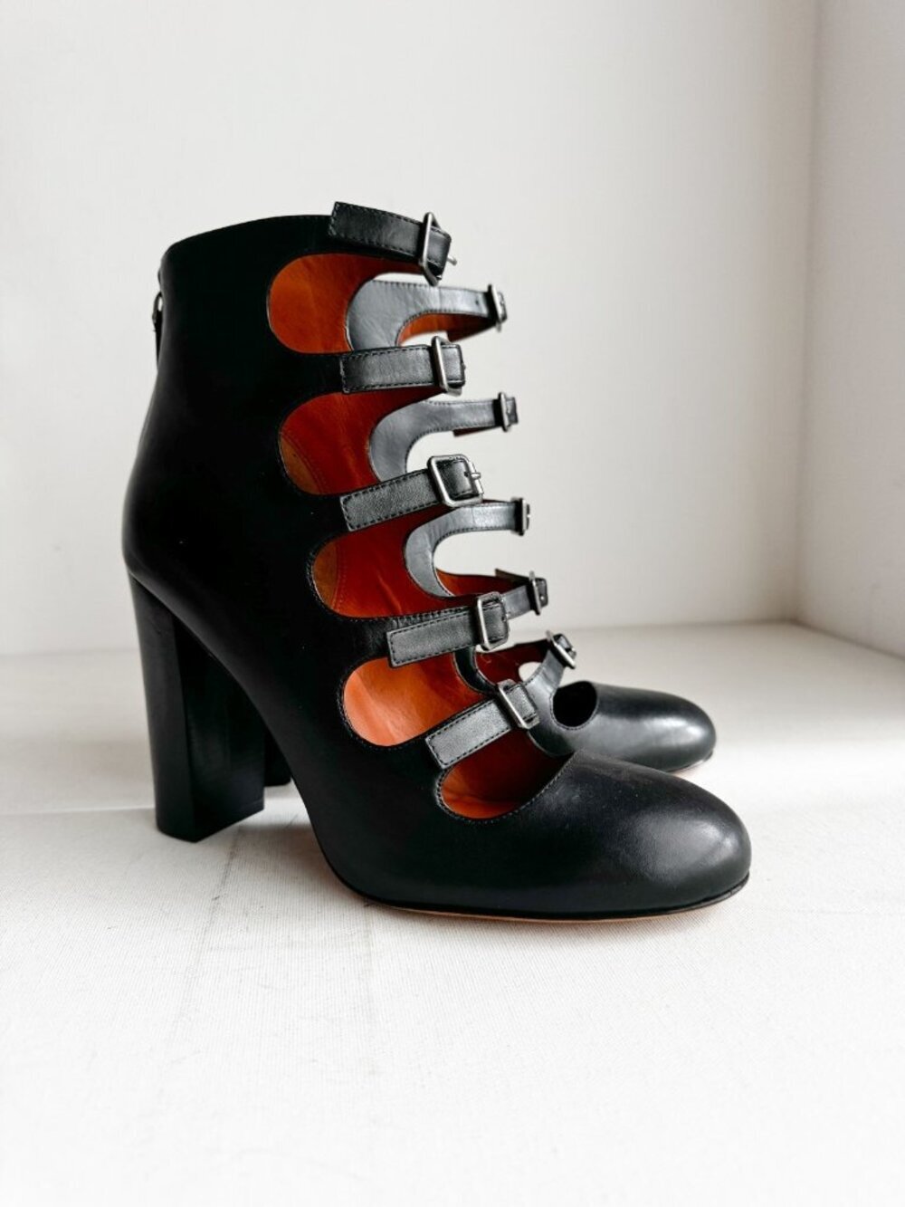Marc by Marc Jacobs Lambskin Leather Buckle detail Heels 39.5